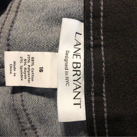 Lane Bryant Sz 16 Denim Shorts - Picture 3 of 3